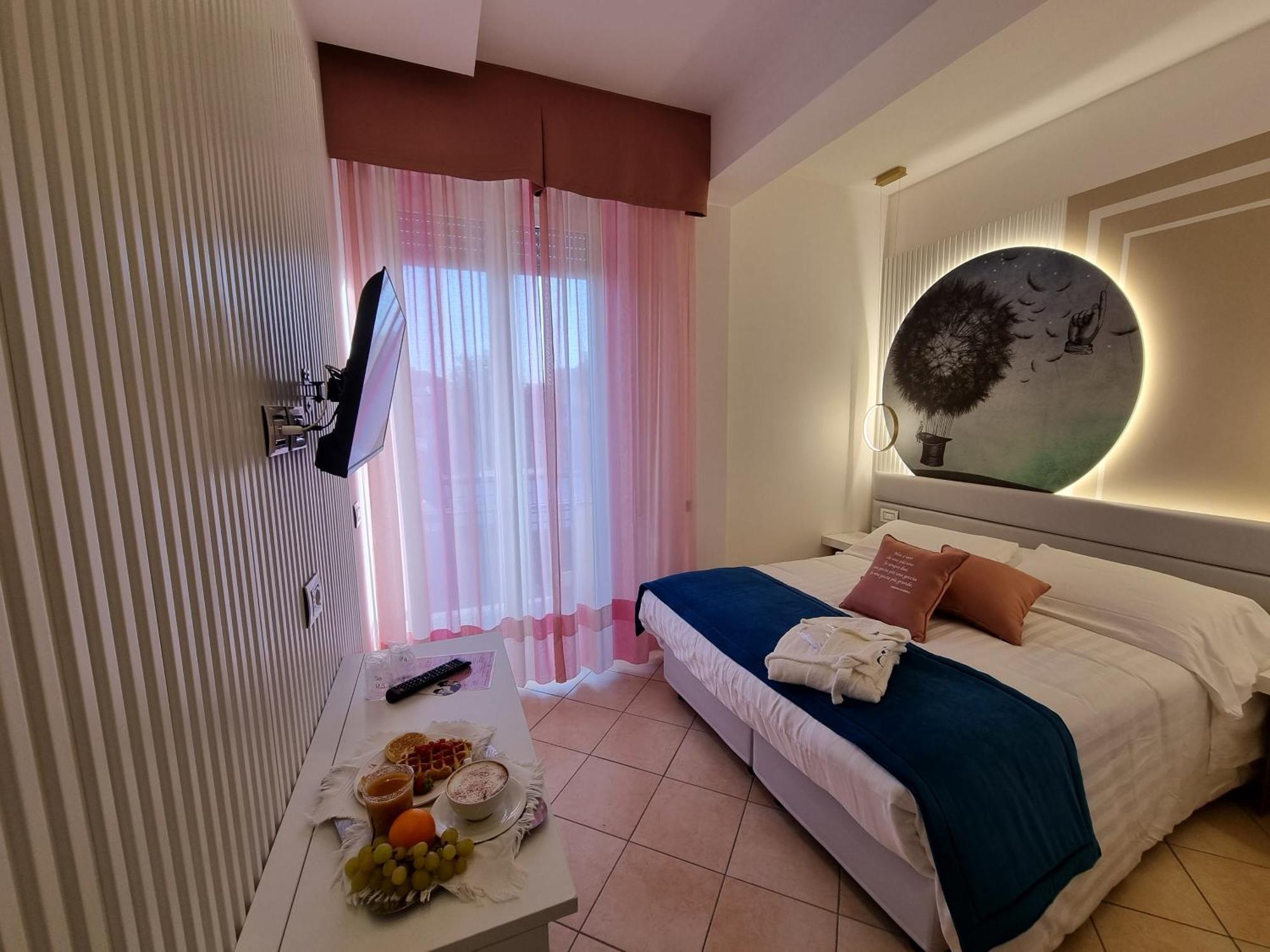 Hotel Angelini Ρίμινι Εξωτερικό φωτογραφία