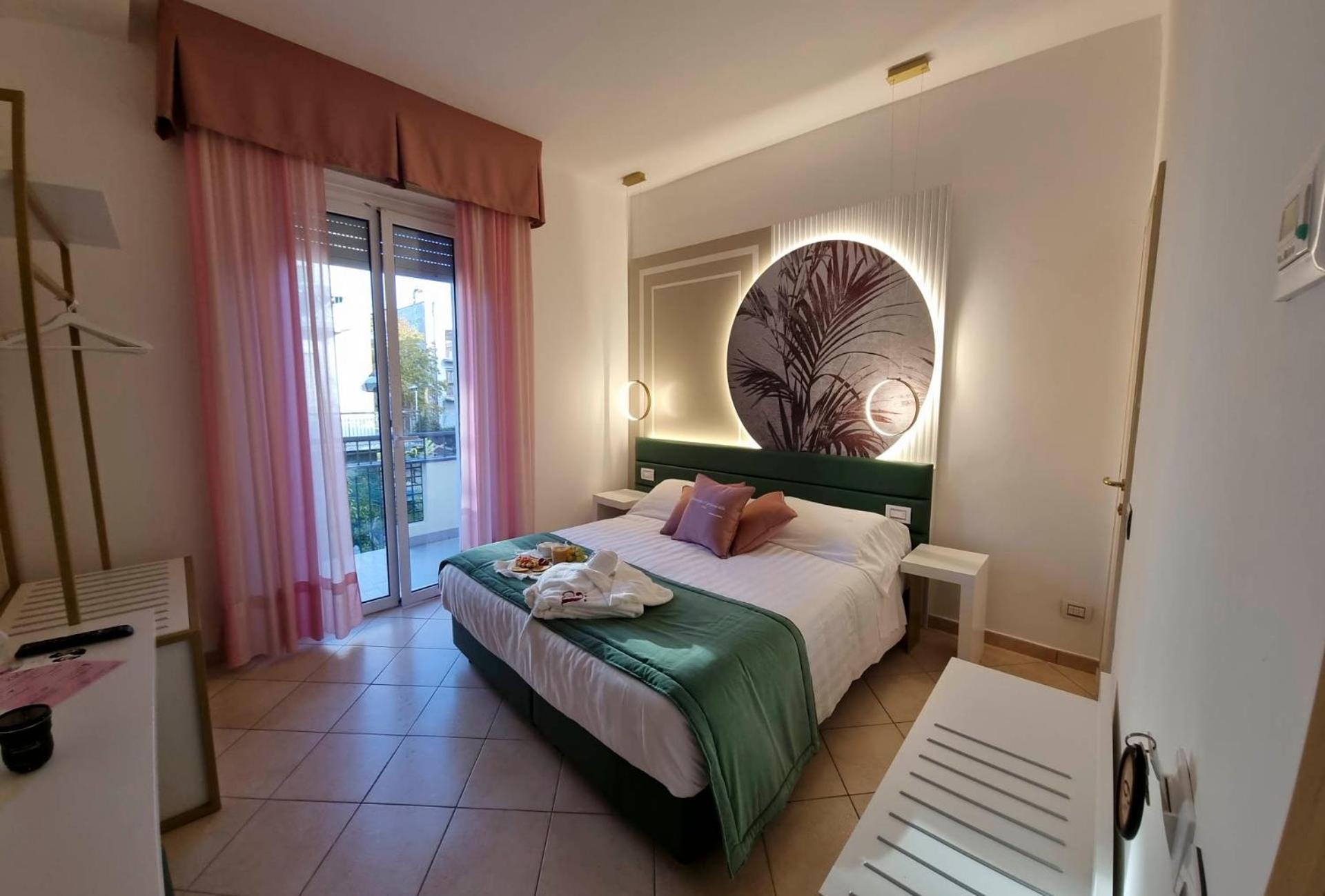 Hotel Angelini Ρίμινι Εξωτερικό φωτογραφία