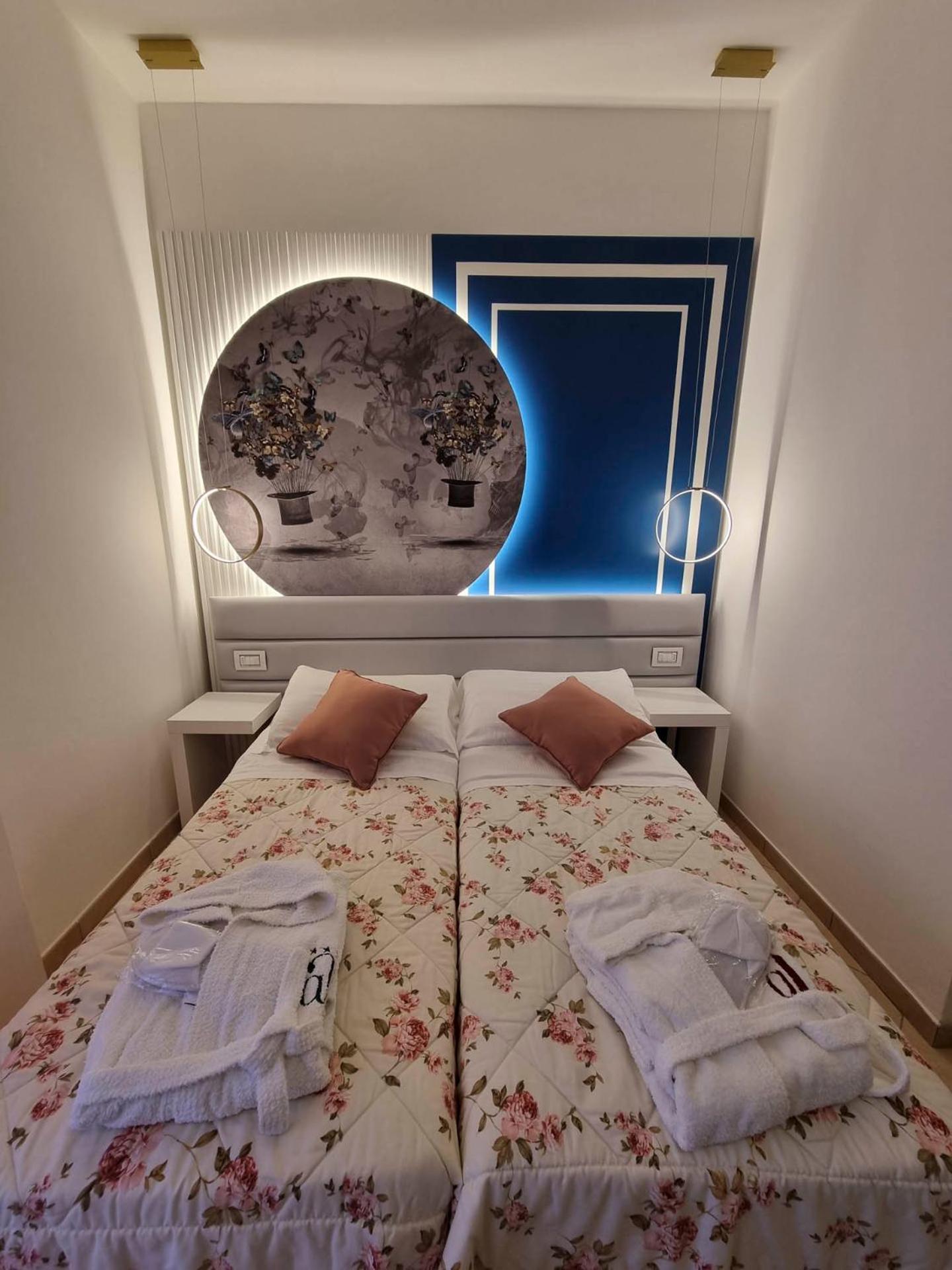 Hotel Angelini Ρίμινι Εξωτερικό φωτογραφία